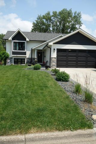 1026 Carrie Street, West Saint Paul, MN 55118
