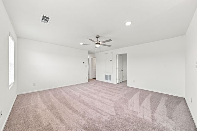 618 Amber Falls Drive, Montgomery, TX 77356
