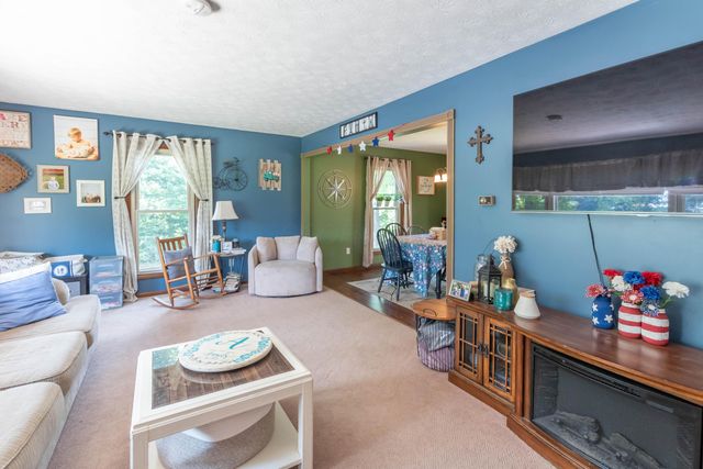 6419 Harrisburg Georgesville Road, Grove City, OH 43123