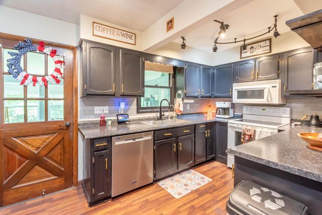6419 Harrisburg Georgesville Road, Grove City, OH 43123