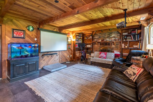 6419 Harrisburg Georgesville Road, Grove City, OH 43123