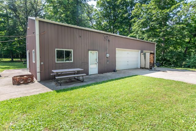 6419 Harrisburg Georgesville Road, Grove City, OH 43123