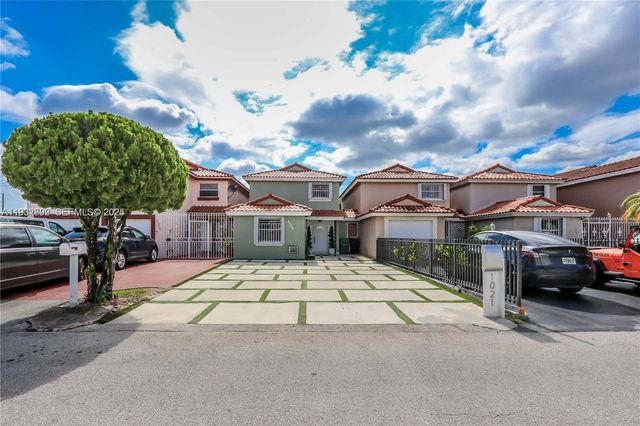 1021 SW 104th Ct 2, Miami, FL 33174