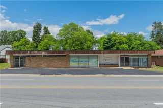 22 S Talbert Boulevard, Lexington, NC 27292