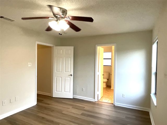 2820 Chisolm Trail, Mesquite, TX 75150