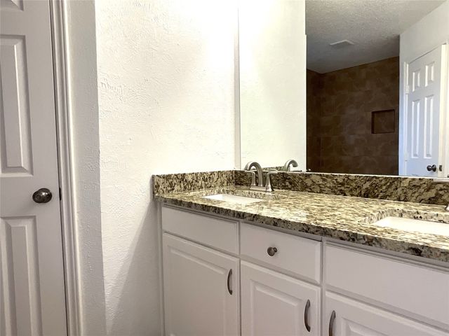 2820 Chisolm Trail, Mesquite, TX 75150