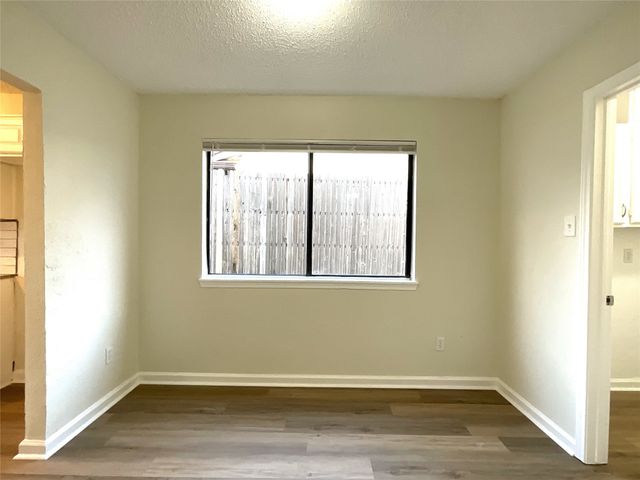 2820 Chisolm Trail, Mesquite, TX 75150