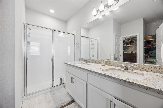 8300 Augeron DR, Austin, TX 78747