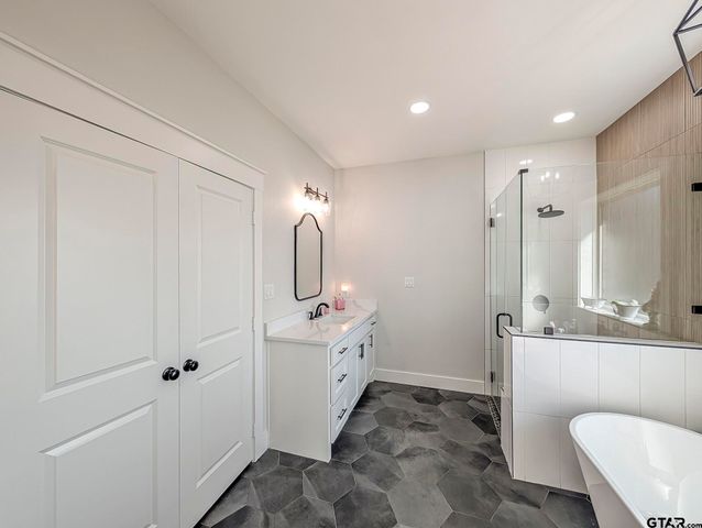 6397 Mill Run Rd., Athens, TX 75751