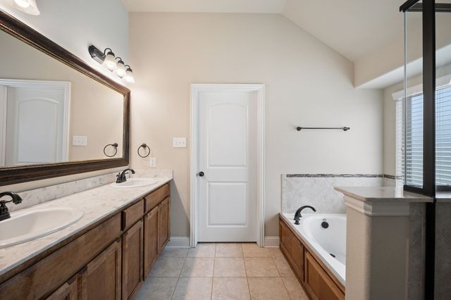 437 Da Vinci Lane, Wylie, TX 75098