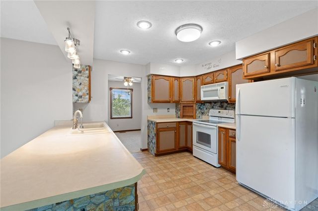 1985 State Route 730, Wilmington, OH 45177