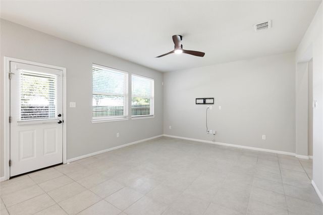 1214 Falconer WAY, Austin, TX 78748