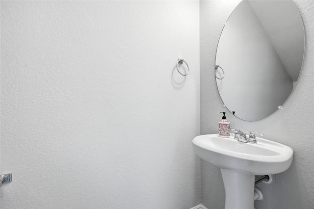 1214 Falconer WAY, Austin, TX 78748