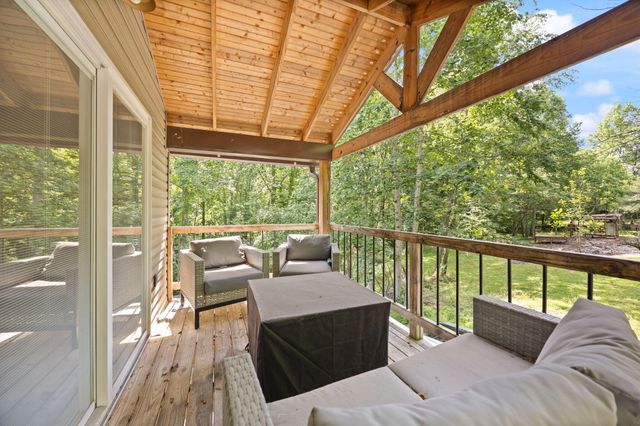 246 Fox Run Road, Nancy, KY 42544