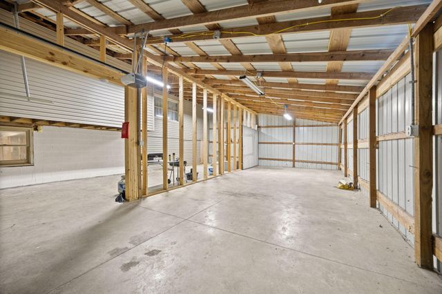 246 Fox Run Road, Nancy, KY 42544