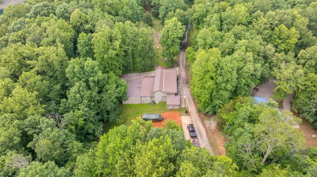 246 Fox Run Road, Nancy, KY 42544