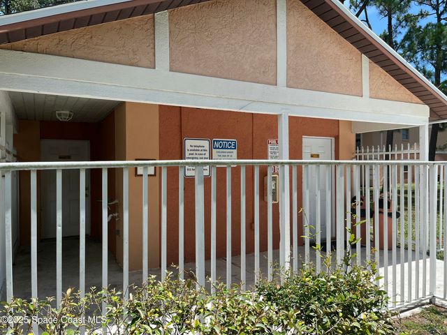 4127 Pinewood Drive NE, 6, Palm Bay, FL 32905