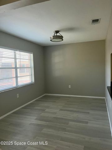 4127 Pinewood Drive NE, 6, Palm Bay, FL 32905