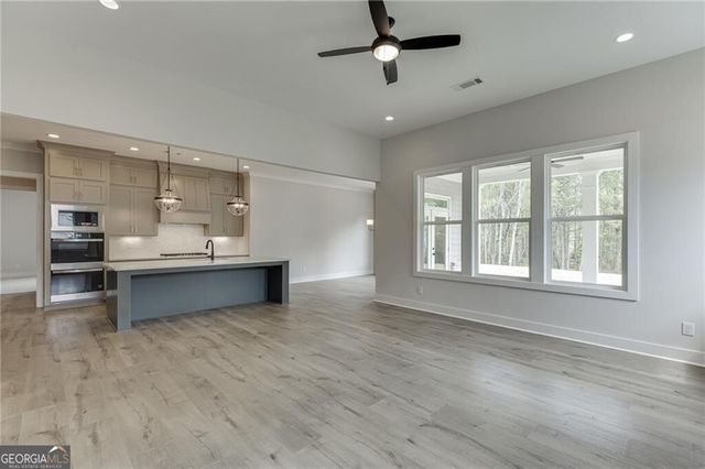 5450 Settingdown Road, Cumming, GA 30041