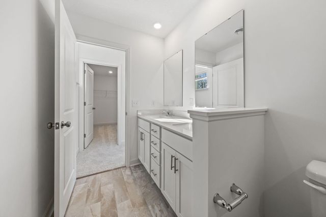 11052 203rd Street W, Lakeville, MN 55044