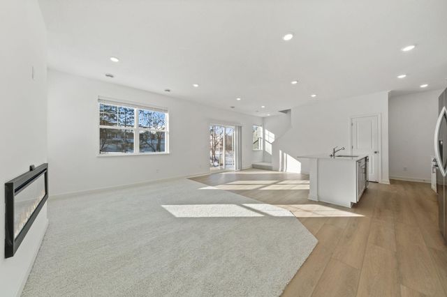 11052 203rd Street W, Lakeville, MN 55044