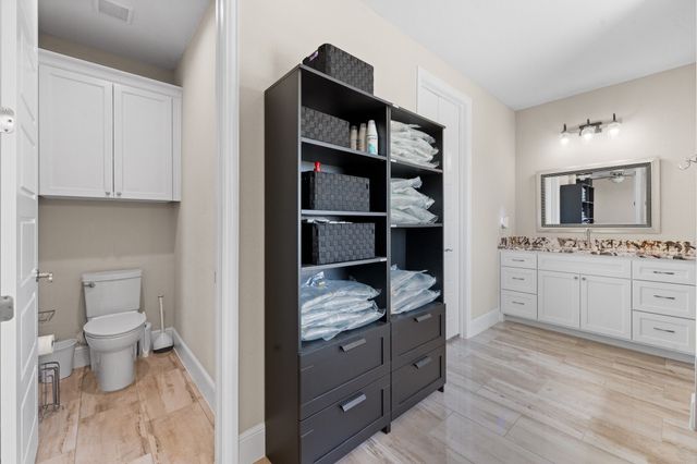 6012 Berry Ridge Lane, Joshua, TX 76058