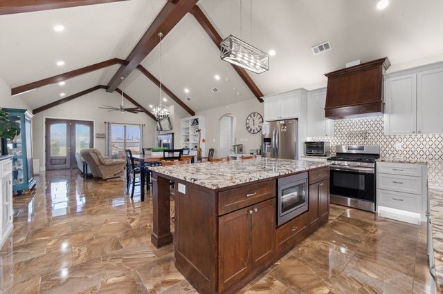 6012 Berry Ridge Lane, Joshua, TX 76058