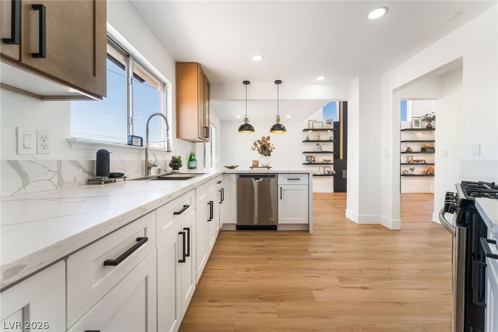 2396 Valley Drive, Las Vegas, NV 89108 — photo 3