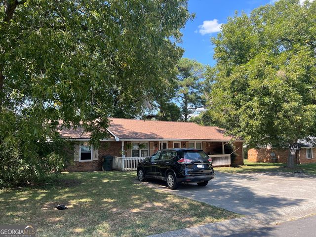 15 Home Place Drive NW, Cartersville, GA 30121