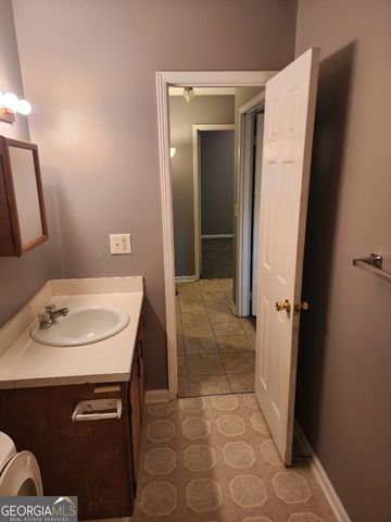 15 Home Place Drive NW, Cartersville, GA 30121