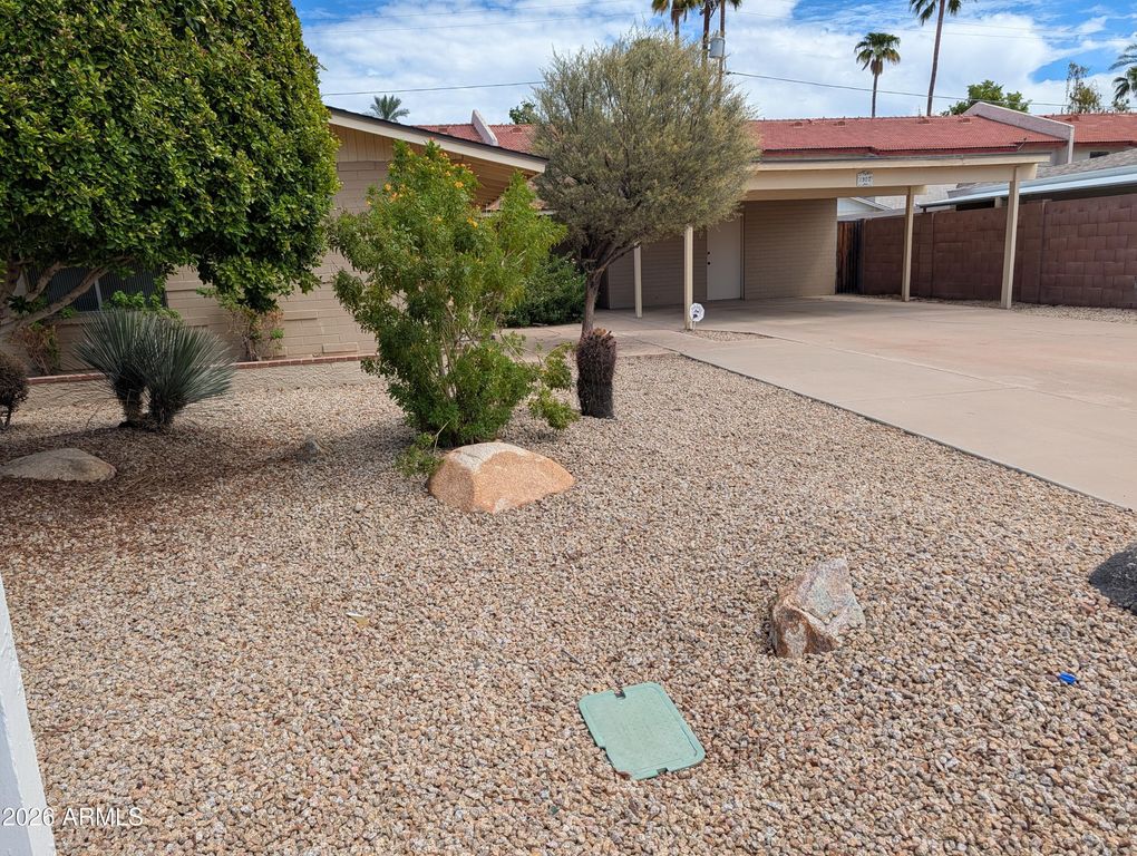 1907 N 42ND Street, Phoenix, AZ 85008 — photo 3