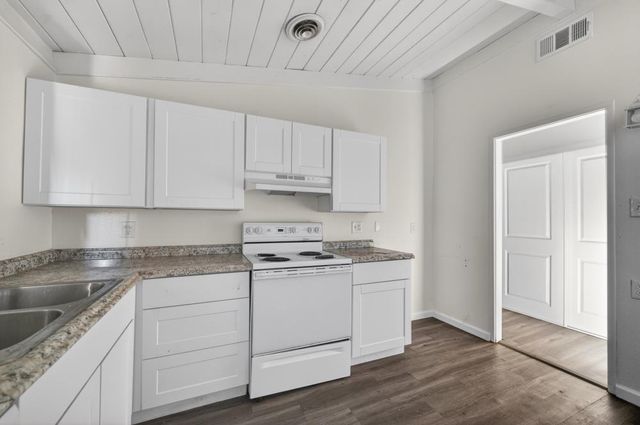 3817 Watt Ave, Sacramento, CA 95821