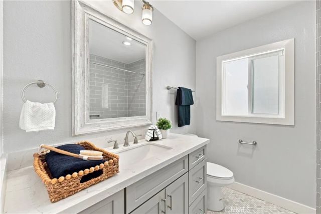 6113 Henrilee Street, Lakewood, CA 90713