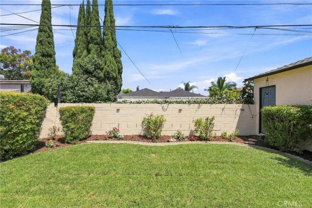 6113 Henrilee Street, Lakewood, CA 90713