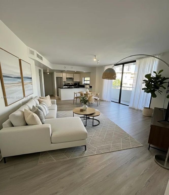 6830 Indian Creek Dr 2A, Miami Beach, FL 33141