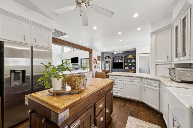 6819 Still Meadow Street, Spring, TX 77389