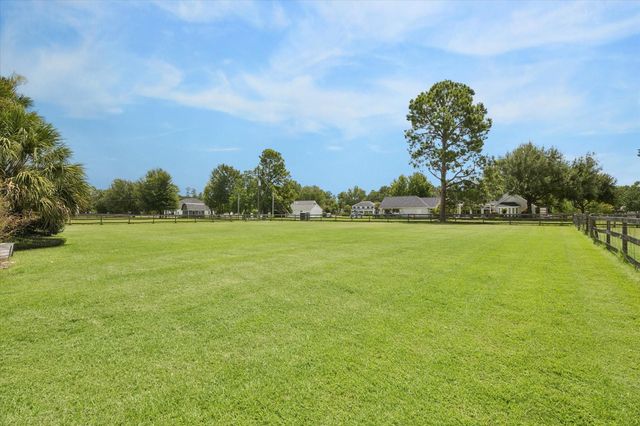 6819 Still Meadow Street, Spring, TX 77389