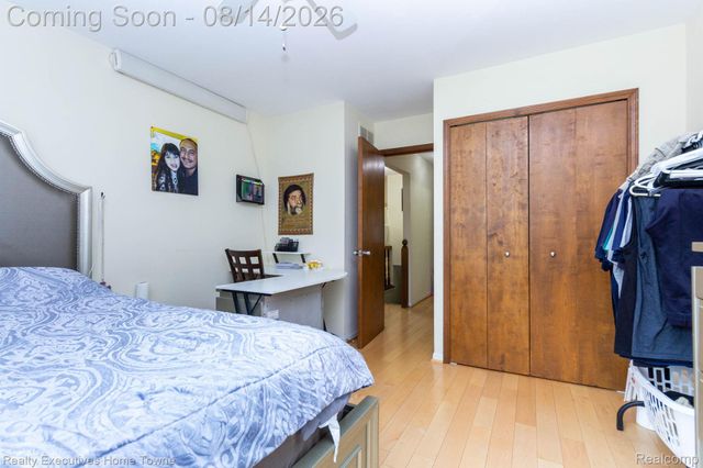 29573 Red Oak Drive 62, Warren, MI 48092