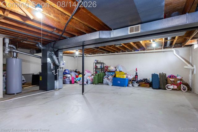 29573 Red Oak Drive 62, Warren, MI 48092