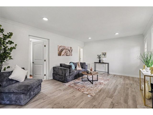 1970 Quebec St, Denver, CO 80220
