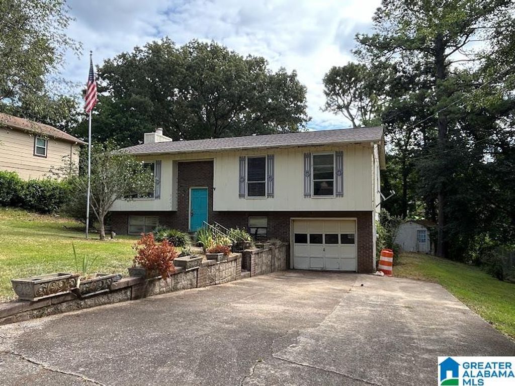 5253 STEVENS COURT, Mount Olive, AL 35117