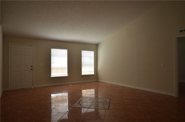 8846 104th Avenue, Vero Beach, FL 32967