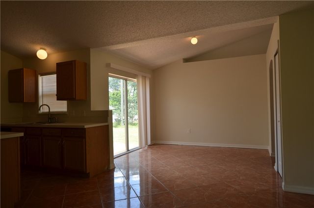 8846 104th Avenue, Vero Beach, FL 32967