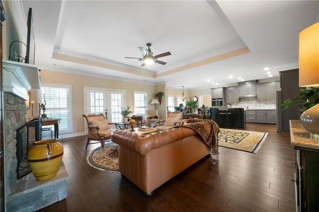 140 Robert Drive, Ellijay, GA 30536