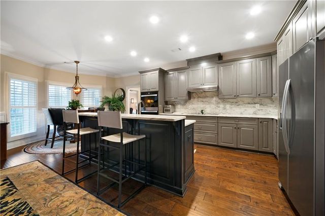 140 Robert Drive, Ellijay, GA 30536