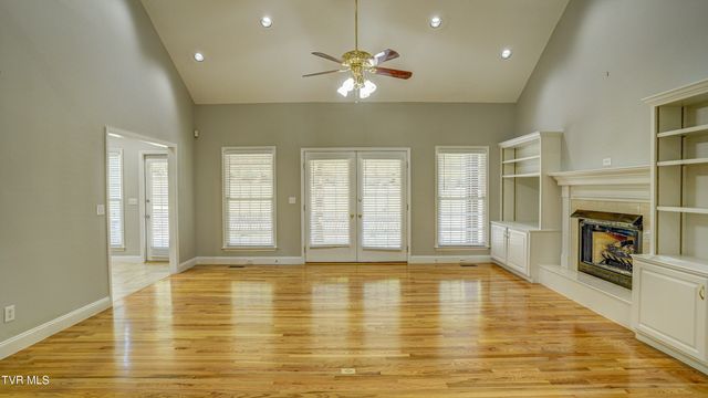 1036 Fiddlers Way, Kingsport, TN 37664