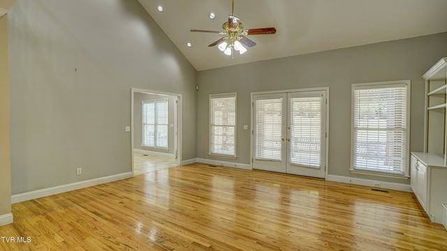 1036 Fiddlers Way, Kingsport, TN 37664