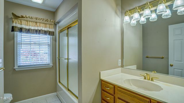 1036 Fiddlers Way, Kingsport, TN 37664