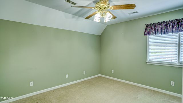 1036 Fiddlers Way, Kingsport, TN 37664