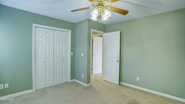 1036 Fiddlers Way, Kingsport, TN 37664